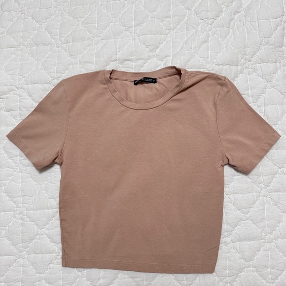 Zara Tops - Zara Cream Crop Top in Size Small